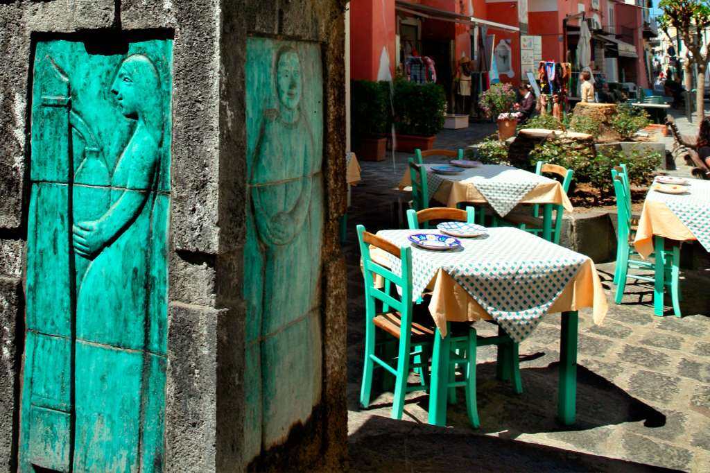Aprile: il tepore della primavera ti inonderà sull’isola di Ischia