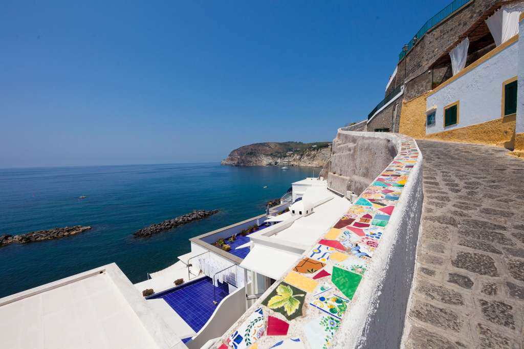 Itinerari turistici sull’isola di Ischia